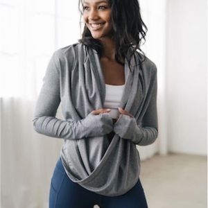 EUC Zyia haze yoga shawl